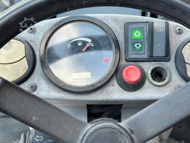 Челен товарач KRAMER 341-02 inkl. Schaufel & Gabel 2009 28kW 4x4