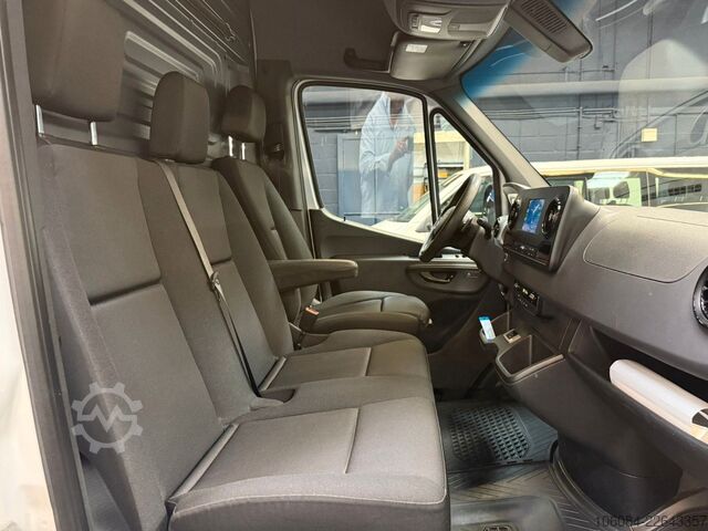 Šaldytuvo kėbulo furgonas MERCEDES-BENZ Sprinter 316 MAXI Kühlkasten Winter AC Automatik