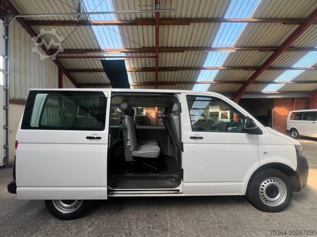 حافلة صغيرة VOLKSWAGEN T5 Kombi 2.0 Tdi L1H1 9 Sitze Engine Broken