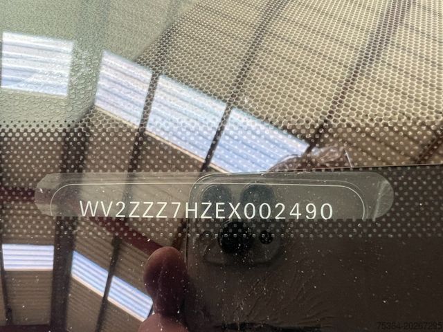 حافلة صغيرة VOLKSWAGEN T5 Kombi 2.0 Tdi L1H1 9 Sitze Engine Broken