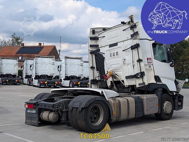 Estándar-SZM Renault T 440