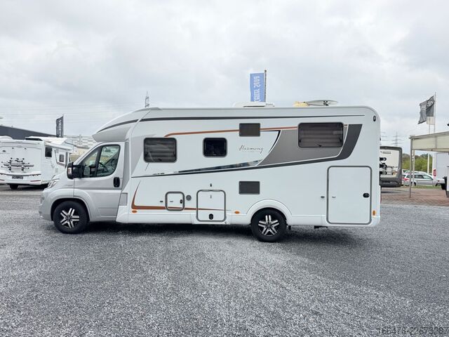 セミインテグレーテッドキャンピングカー BÜRSTNER Lyseo Harmony T 728 Einzelbetten-Hubbett-1.Hand