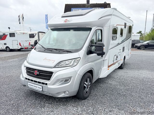 セミインテグレーテッドキャンピングカー BÜRSTNER Lyseo Harmony T 728 Einzelbetten-Hubbett-1.Hand