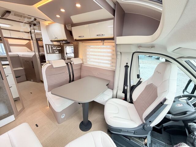 セミインテグレーテッドキャンピングカー BÜRSTNER Lyseo Harmony T 728 Einzelbetten-Hubbett-1.Hand