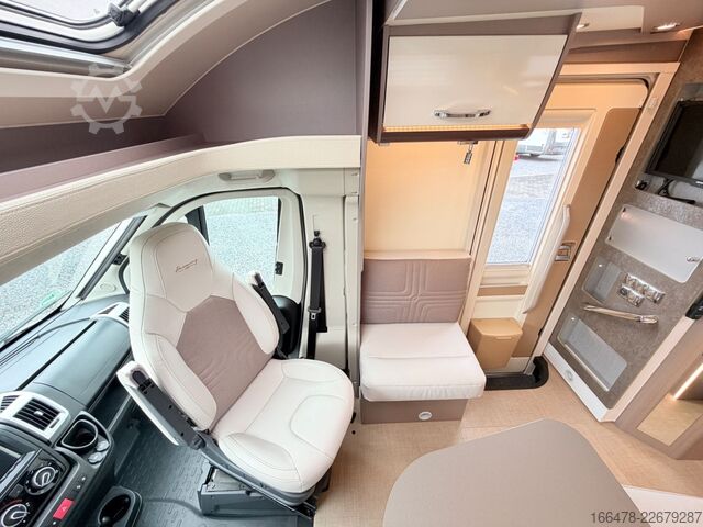 セミインテグレーテッドキャンピングカー BÜRSTNER Lyseo Harmony T 728 Einzelbetten-Hubbett-1.Hand