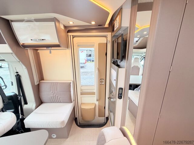 セミインテグレーテッドキャンピングカー BÜRSTNER Lyseo Harmony T 728 Einzelbetten-Hubbett-1.Hand