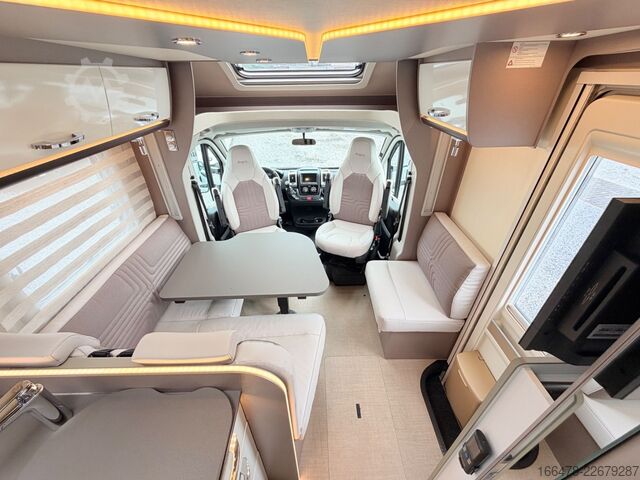 セミインテグレーテッドキャンピングカー BÜRSTNER Lyseo Harmony T 728 Einzelbetten-Hubbett-1.Hand