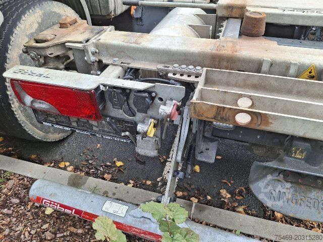 Camion porte-caisses amovibles IVECO AS260S46Y/FS CM 2LNG