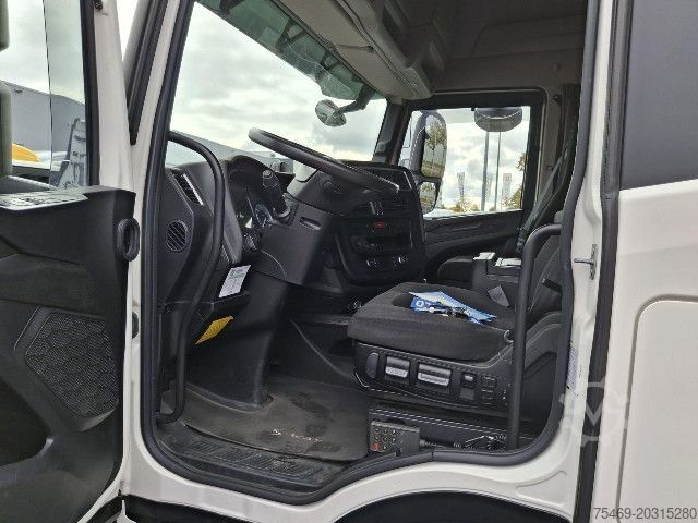 Camion porte-caisses amovibles IVECO AS260S46Y/FS CM 2LNG