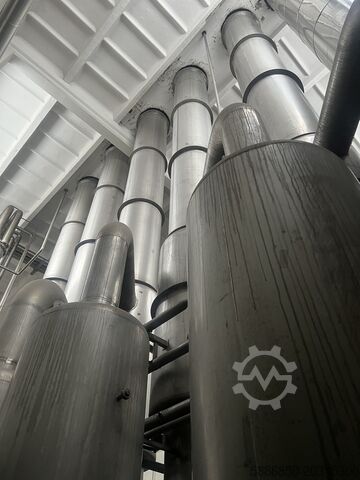 Evaporation station for apple concentrate  