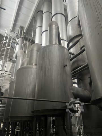 Evaporation station for apple concentrate  