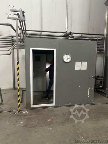 Evaporation station for apple concentrate  