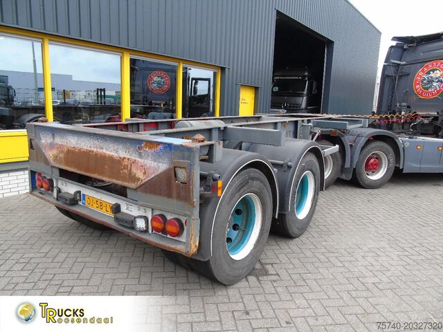 Preprava kontajnerov TR'AX 2 AXLE + 20FT