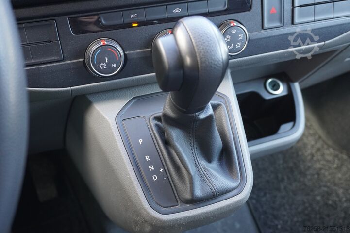 Furgoneta Volkswagen Transporter 2.0 TDI 150PK L2 Automaat EURO 6 - ...