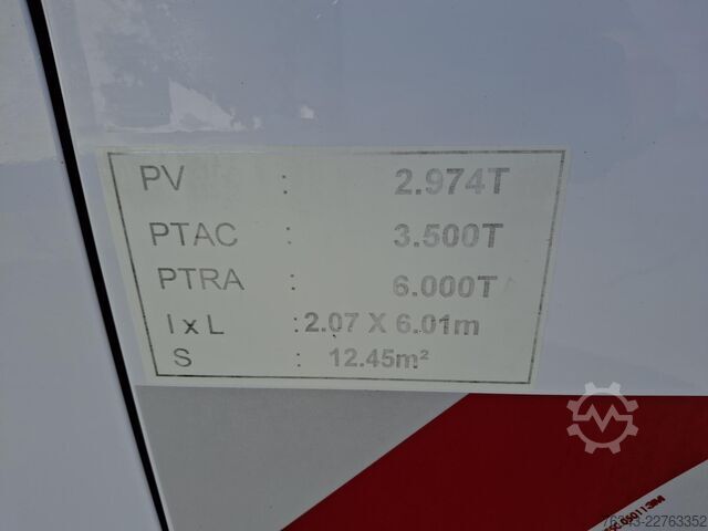 автовышка RENAULT MASTER F3500 2.3 DCI 145 - NACELLE KLUBB