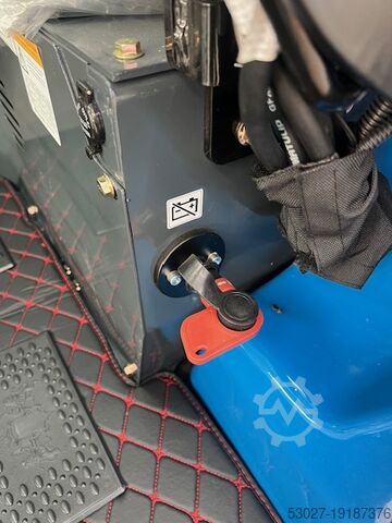 Mini-excavator RIPPA R 32 PRO