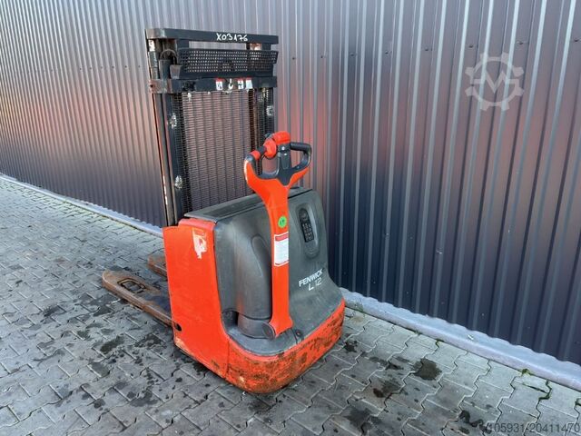 Slagač za pješake Linde L12L