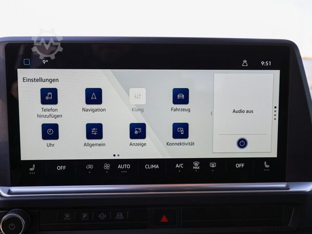 Minibus VW T7 Caravelle 2.0 TDI LR 8 Sitze Autom. NAVI