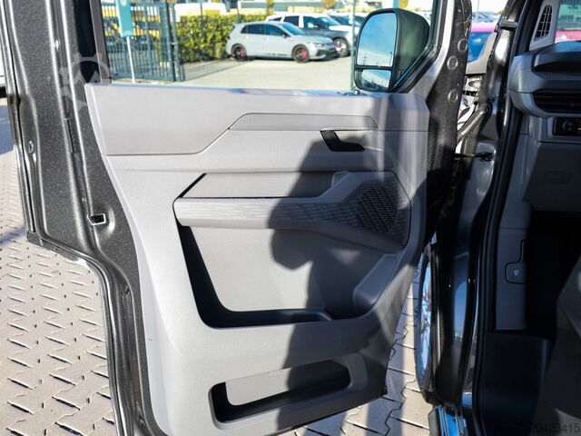 Minibus VW T7 Caravelle 2.0 TDI LR 8 Sitze Autom. NAVI