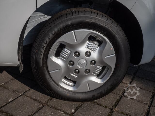 Minibús Maxus eDELIVER 5 KA L2H1 64 kW/h Klima 360° LED PDC