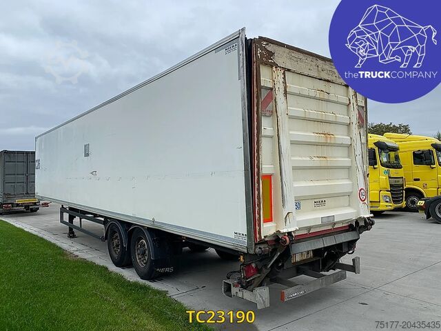 Suitcase System Trailers