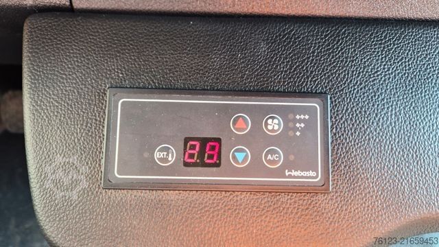 Minibus MERCEDES-BENZ 30 Sitzer Schul- Transferbus 519 Vorlauffahrzeug