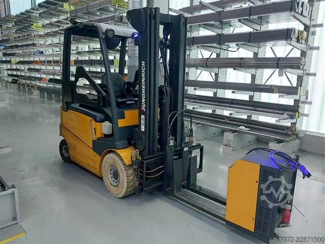 Rafmagns lyftara JUNGHEINRICH EFG 425 K