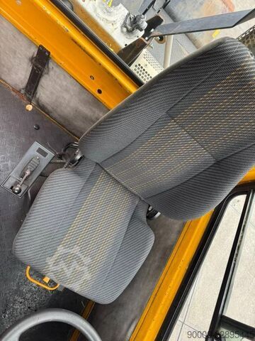 Termināla traktors Terberg YT 222