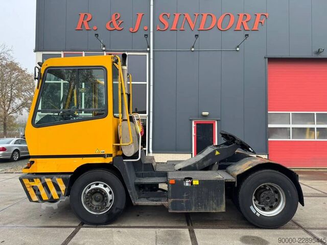 Termināla traktors Terberg YT 222