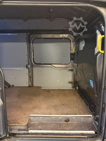 Furgoneta FORD Transit Jumbo Maxi L4H3 Klima Tempomat R-CAM AHK