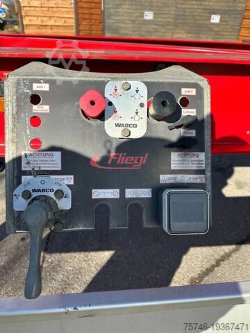 Transporte de contentores Fliegl Containerchassis für 2 Wechselbrücken 15 m extr...