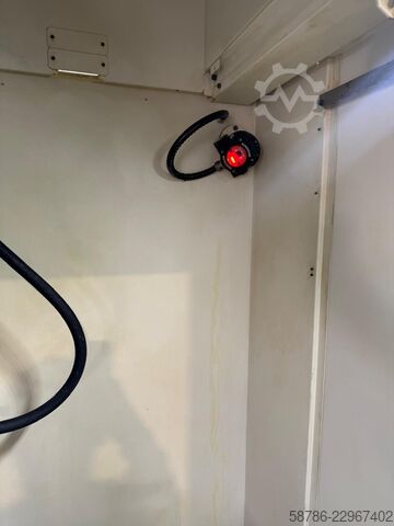 Pystytyöstökeskus Fanuc Robodrill Alpha D21LiA5