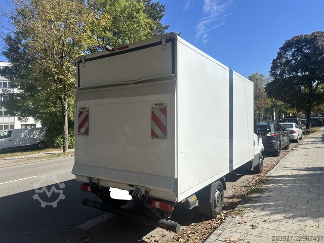 Dubă cu caroserie tip cutie Iveco Daily 35S14