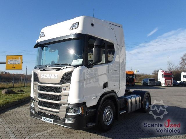 Вантажівка для небезпечних матеріалів Scania R 460 A4x2NA / Schubbodenhydraulik