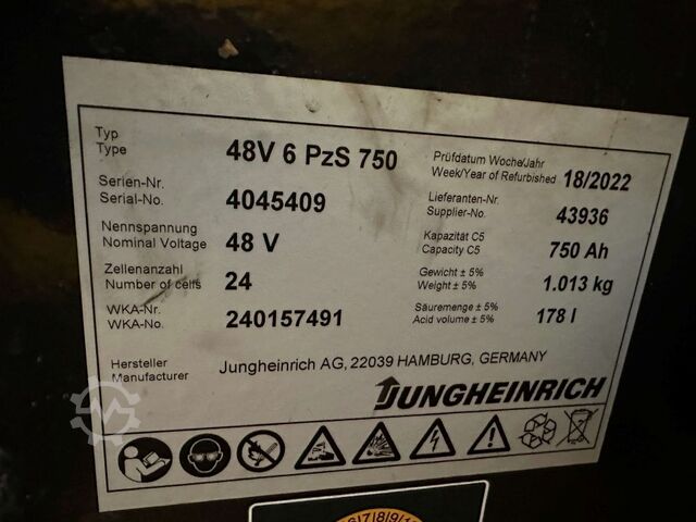 Električni viljuškar za 4 točka Jungheinrich EFG 320 - TRIPLEX 4,4 m