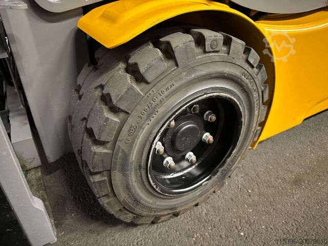 Električni viljuškar za 3 točka Jungheinrich EFG 220 - TRIPLEX 4,4 m