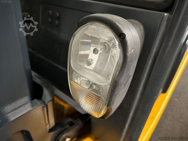 Električni viljuškar za 3 točka Jungheinrich EFG 216k - TRIPLEX 4,5 m