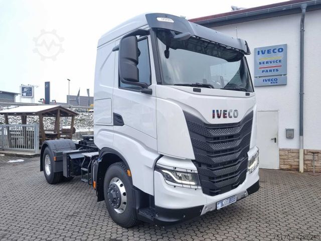 Iveco X Way AS440X49T/P 4x4 ON+ HI TRACTION 3 StÃ¼ck