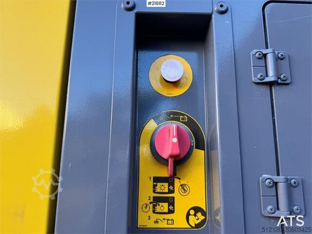 Kompresors Atlas Copco Y35 Air Compressor on Humbaur chassis.