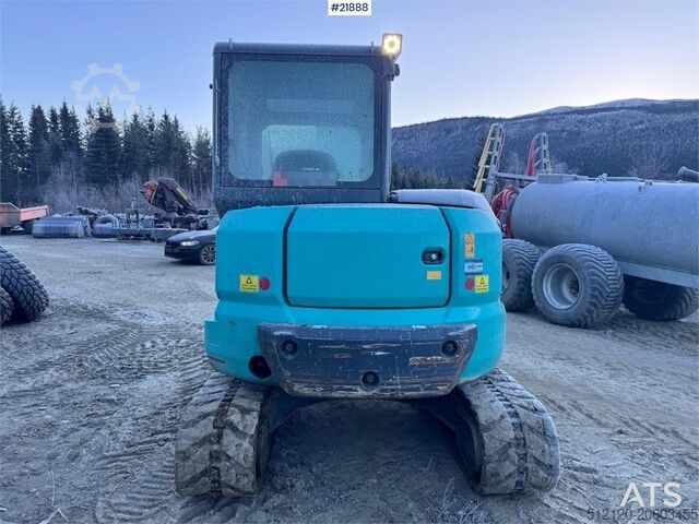 Crawler excavator Kobelco SK55SRX-6 with Rototilt and 3 buckets. 2330 hours!