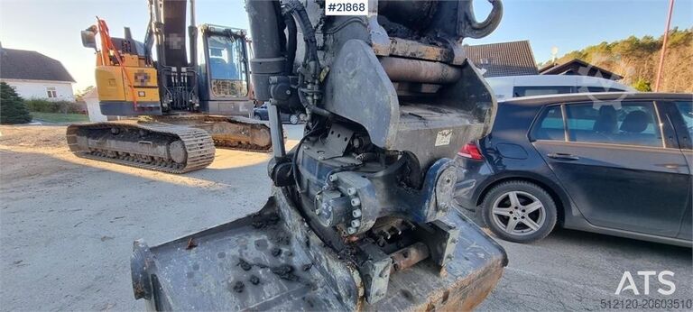 Excavator pe șenile Volvo ECR235 EL excavator w/ digging bucket, sanding buc