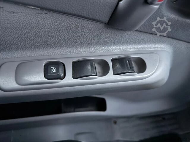 BE-SZM Mitsubishi Canter Be Trekker 9 Ton Totaal Gewicht Zwaailic...