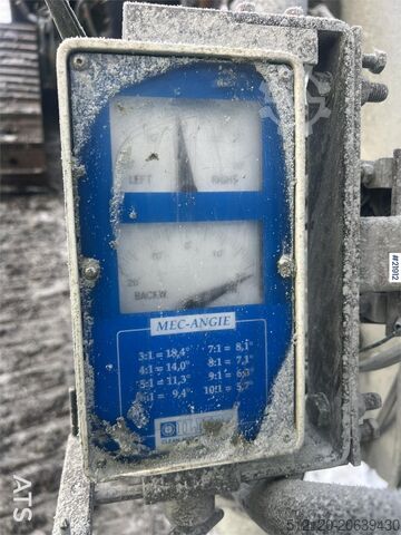 Máquina de perfuração de terras Nemek 503 TXI drilling rig w/ low hours for age