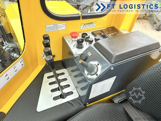 Xe nâng bốn hướng Combilift C3000 GAS DUPLEX 4100 WIDE POSITIONER