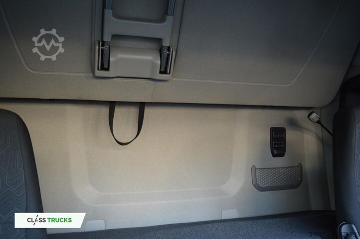 Standard tractor unit SCANIA R460 CR20H ACC ADAS Package