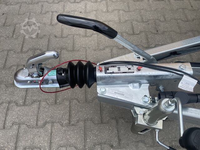 קרוואן לרכב Martz Hochlader 250/2 C 2T