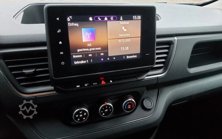 Skriňová dodávka Renault Trafic 150.30 L2H1 WIT - BV3 ALARM - EURO 6 - V...