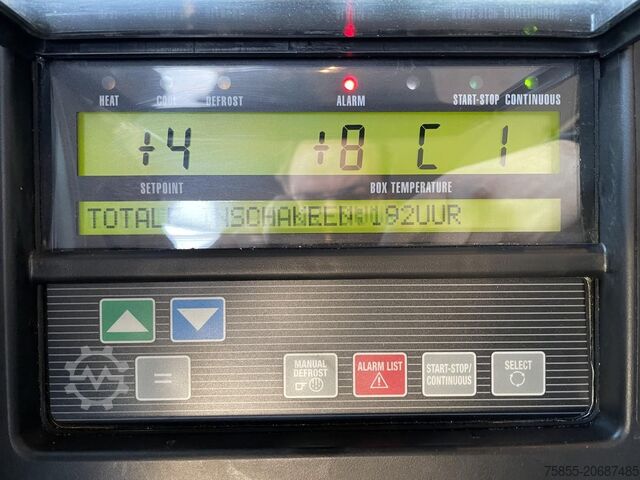 การขนส่งแช่เย็น/แช่แข็ง Mercedes-Benz ANTOS 1924 / Fridge / Carrier Vector 1950 / 300...