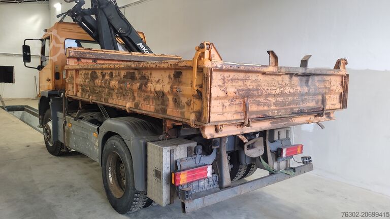 Three-way tipper truck Mercedes-Benz 1318 AK Kipper Kran 4X4 deutsches Fahrze