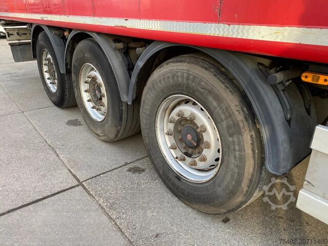 Piso móvel Kraker CF-Z Walkingfloor / 90M3 / SAF + Disc Brakes